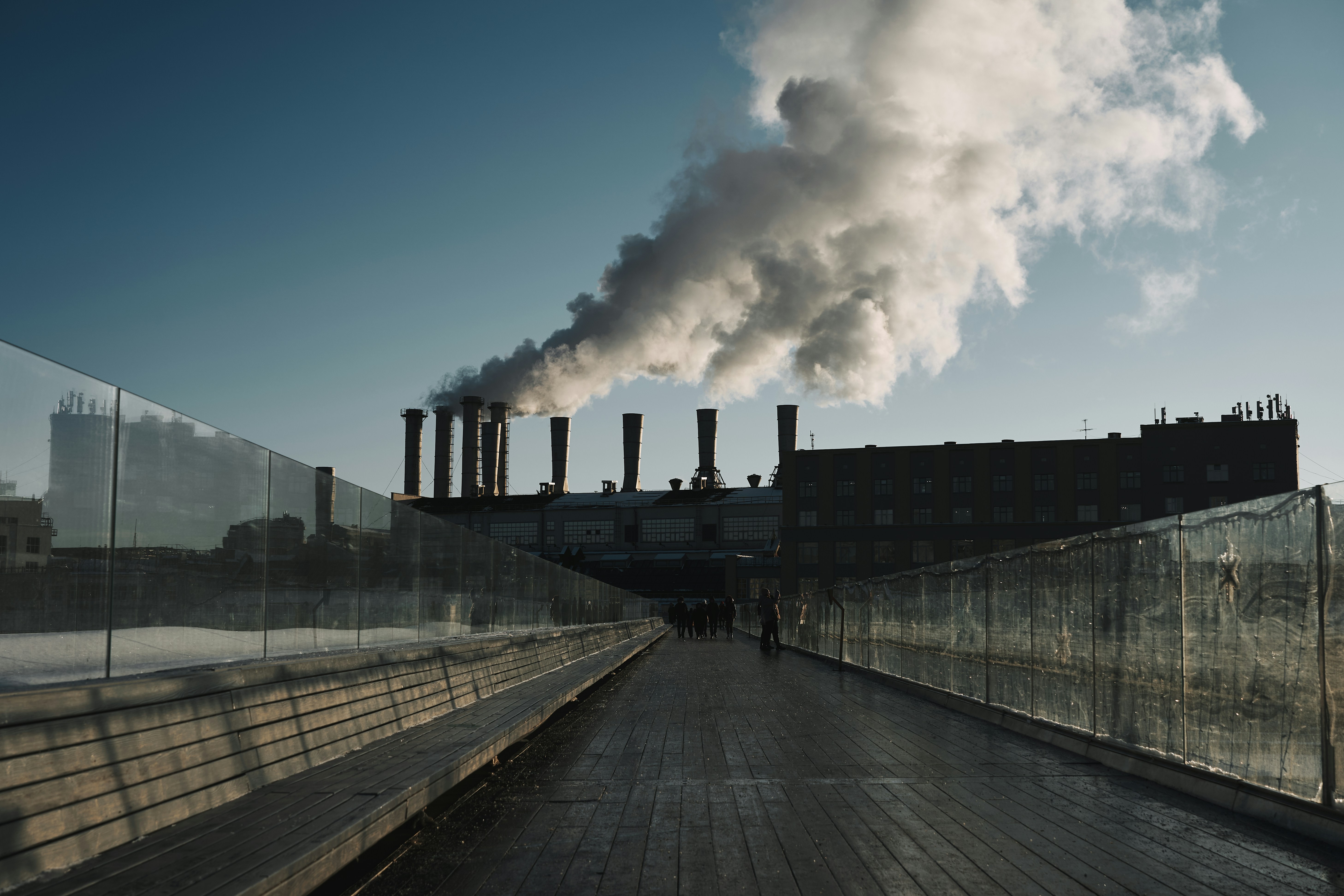 EU Implements Carbon Border Adjustment Mechanism From January 1 on Carbon-Intensive Imports