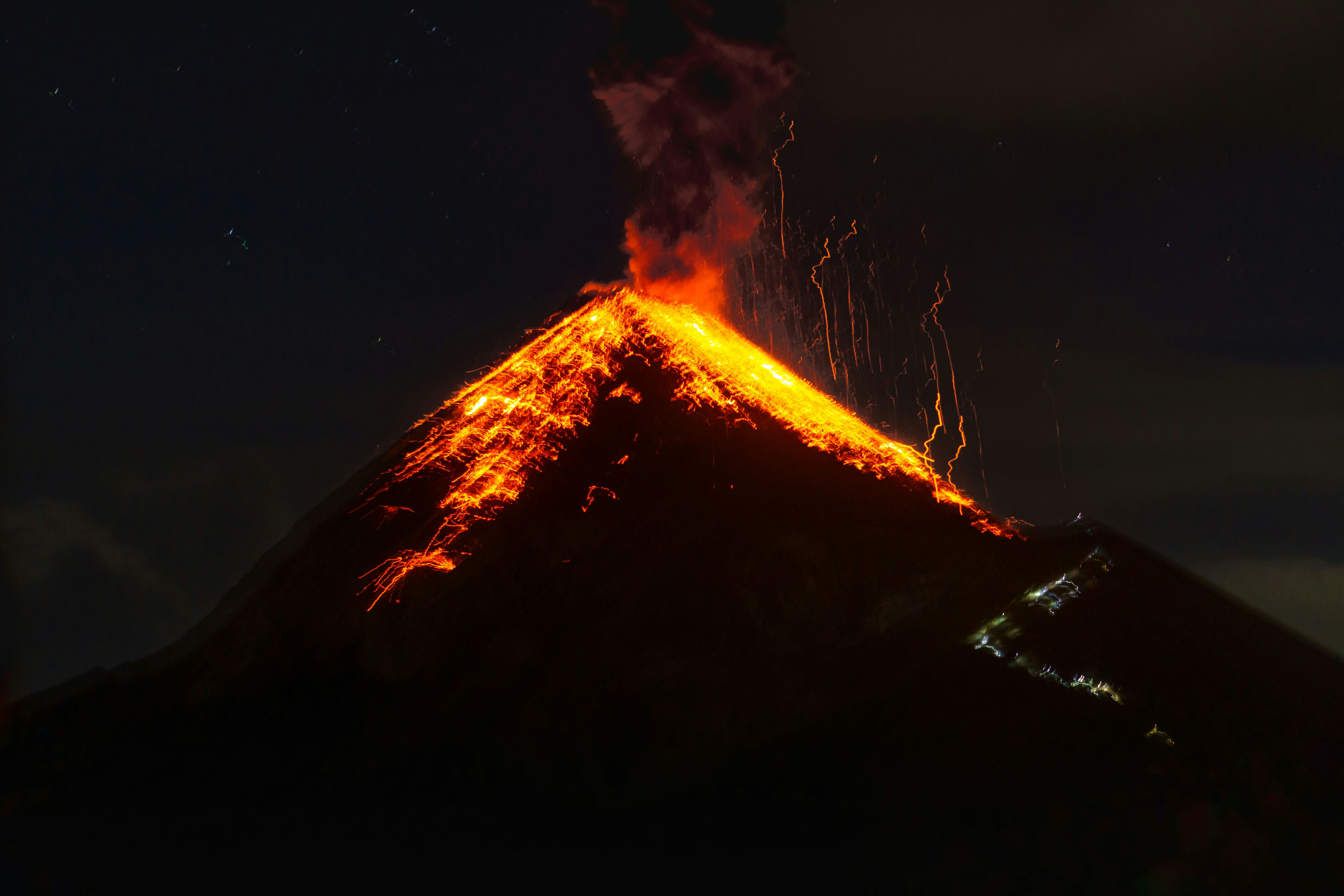 Indonesia Raises Alert for Mount Bur Ni Telong Volcano Amid Earthquake Swarm