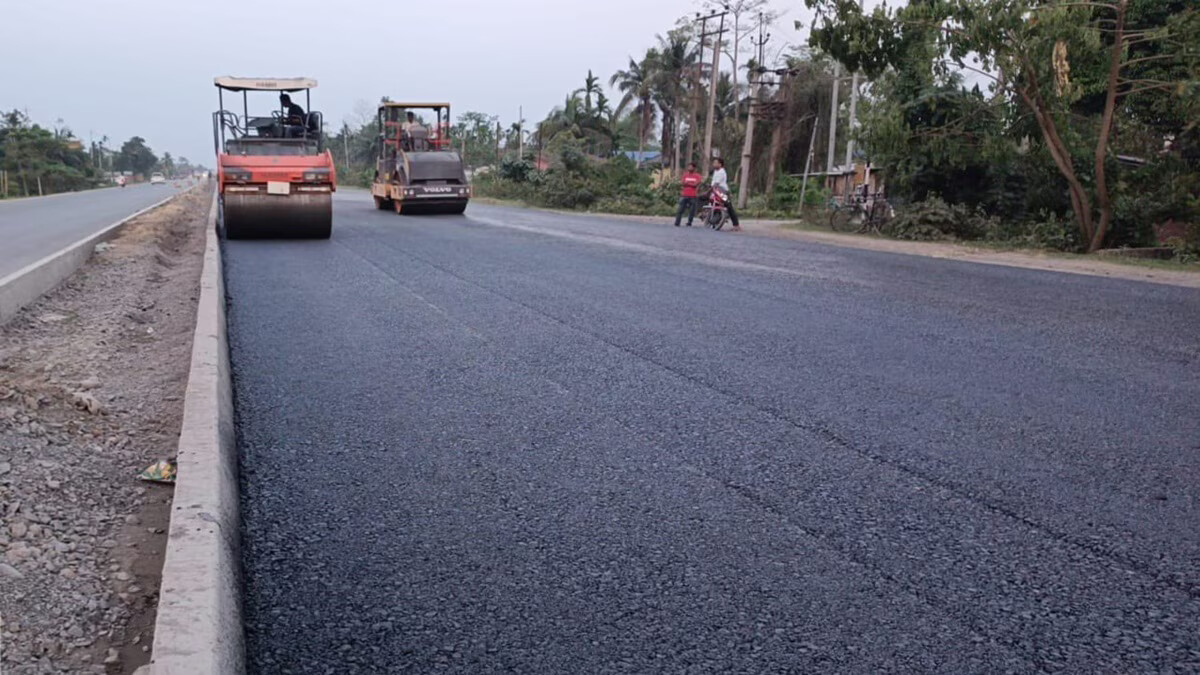 India Commercially Produces CSIR Bio-Bitumen From Biomass for Road Construction