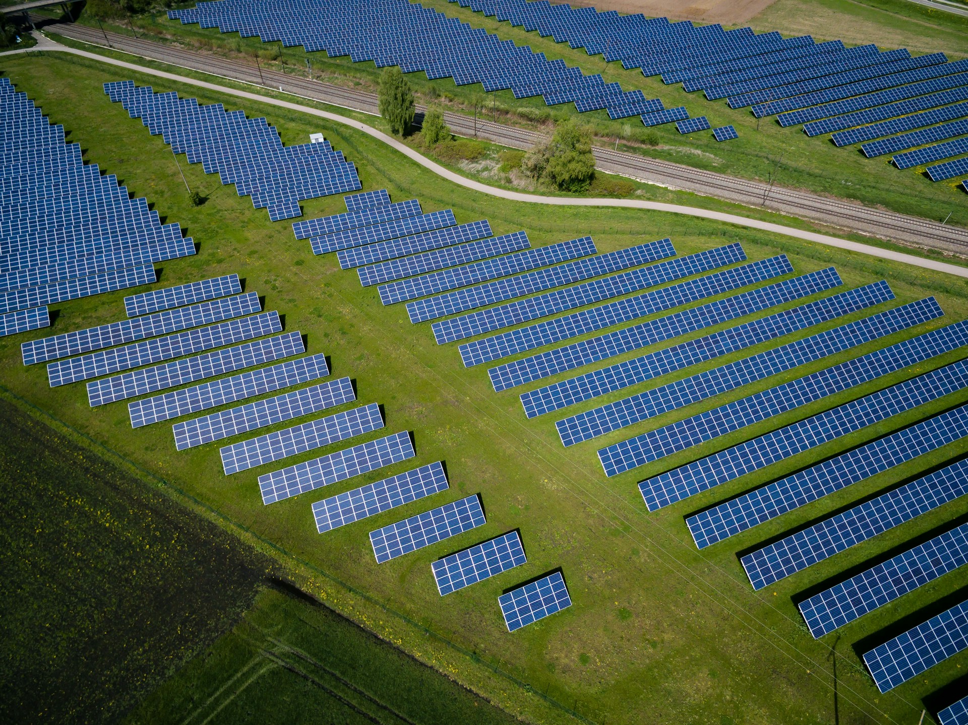 IRENA Ranks India 3rd Globally in Renewable Energy Installed Capacity, ahead of Brazil