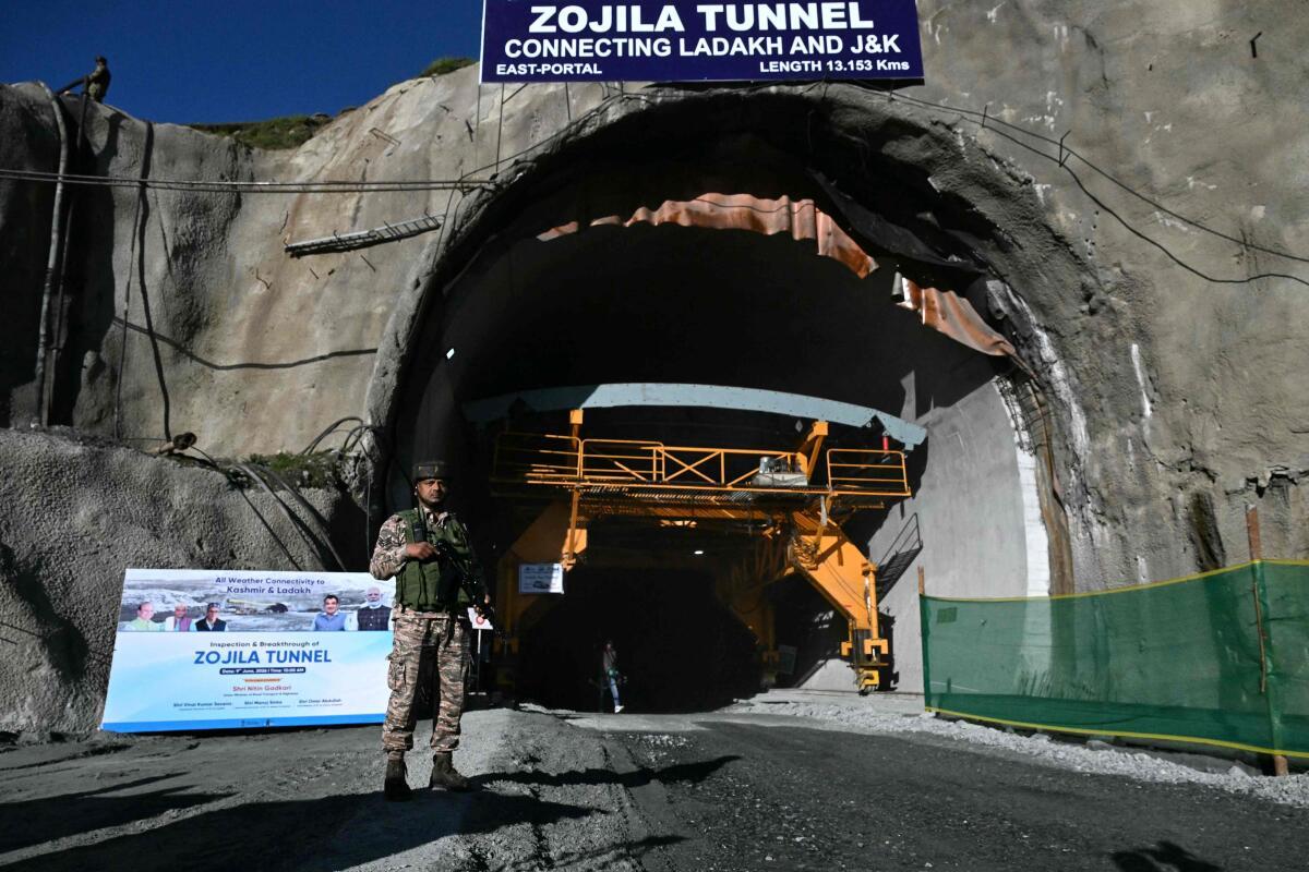 Zojila Tunnel