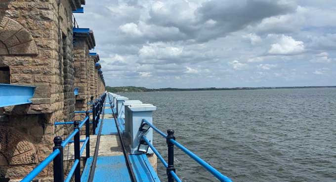 Himayat Sagar Lake Near Hyderabad