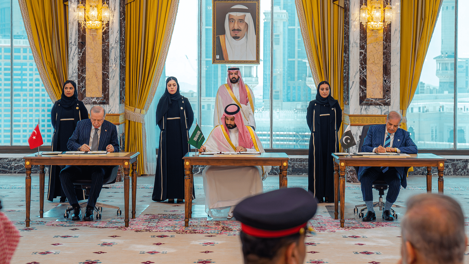 Saudi Arabia-Turkey-Pakistan Sign Mecca Joint Defence Agreement
