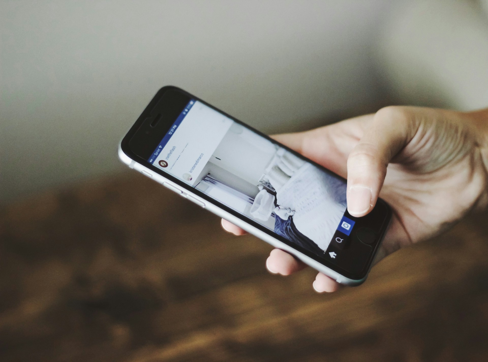 MeitY Notifies Mobile Phone Manufacturing Scheme