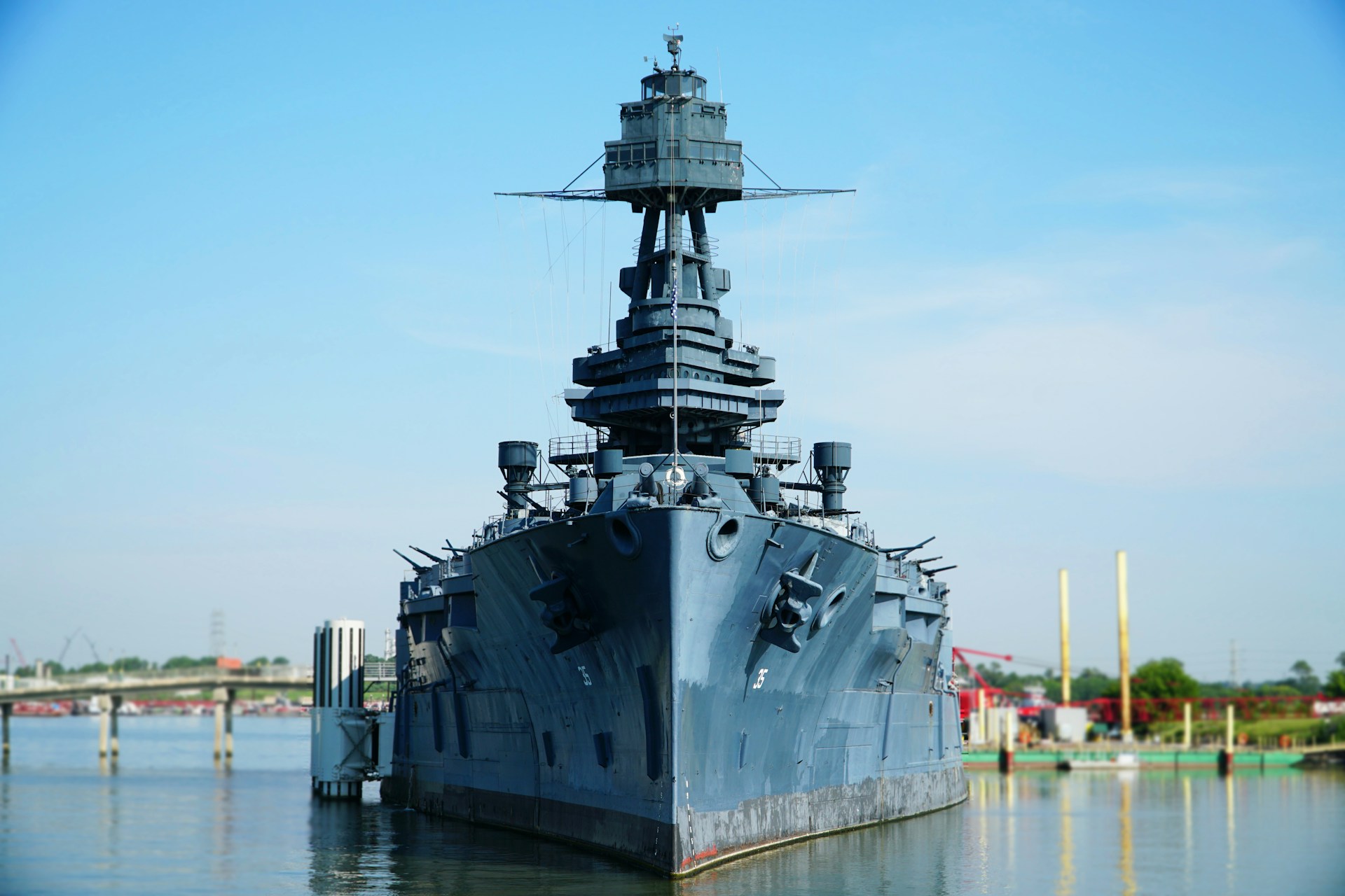 Cochin Shipyard Delivers INS Mangrol to Indian Navy
