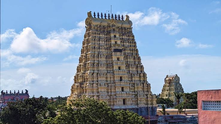 Prime Minister Welcomes BRICS Leaders with Ramanathaswamy Temple Backdrop