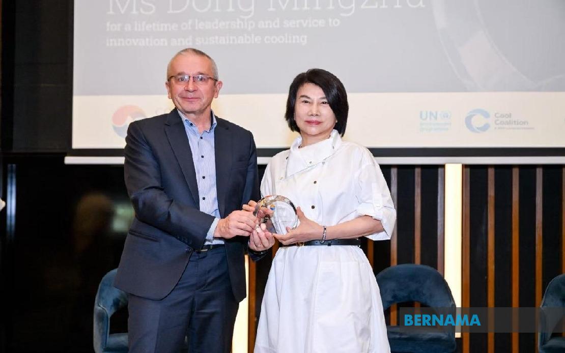 Cool Leaders Award