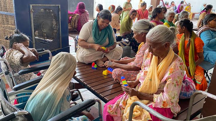 Rashtriya Vayoshri Yojana, a Scheme for BPL Senior Citizens